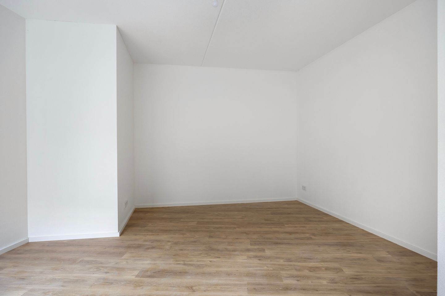 Photo 19 of Markt 15-G