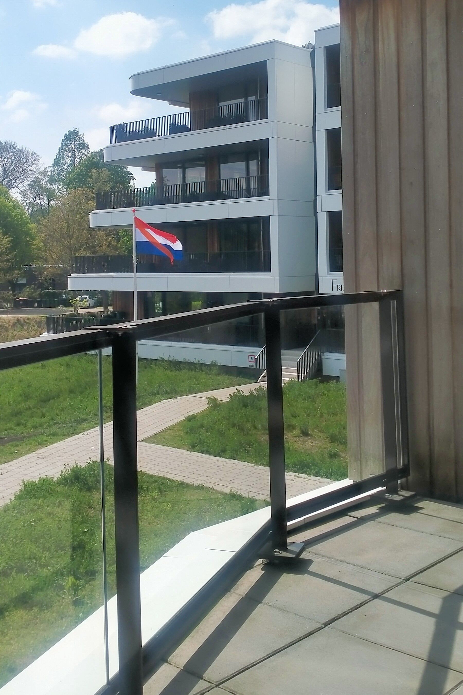 Photo 24 of Markt 15-G