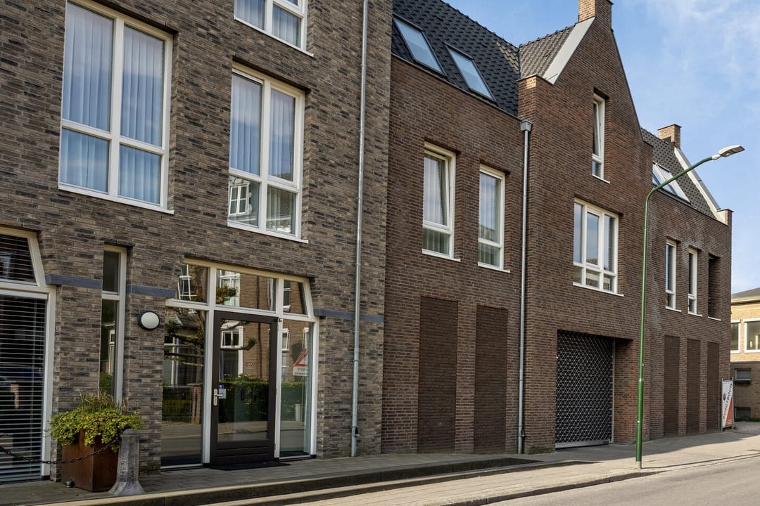 Photo 31 of Markt 15-G