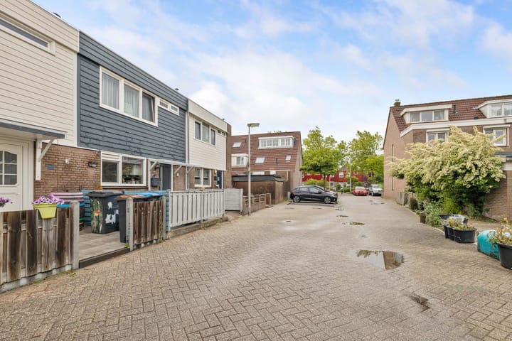 Foto 34 van Halmstraat 69