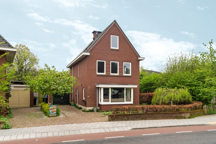 Foto 2 van Burgemeester Ottenhoffstraat 19