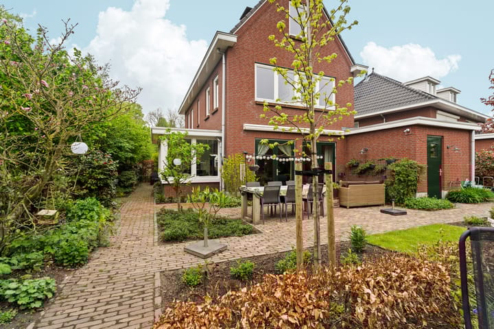 Foto 3 van Burgemeester Ottenhoffstraat 19