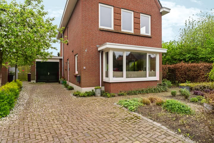 Foto 4 van Burgemeester Ottenhoffstraat 19