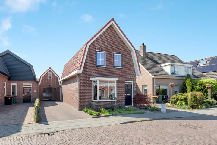 Photo 1 of Professor Eijkmanstraat 57