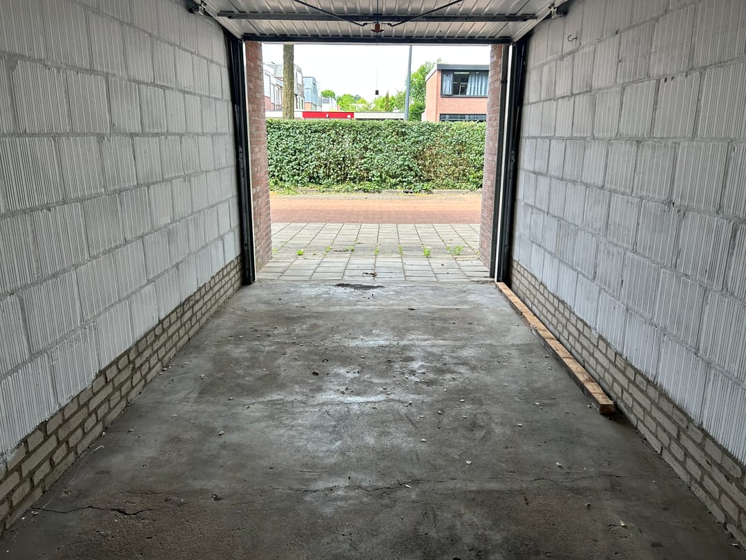 Photo 2 of Ernst Bagelaarstraat 44 B