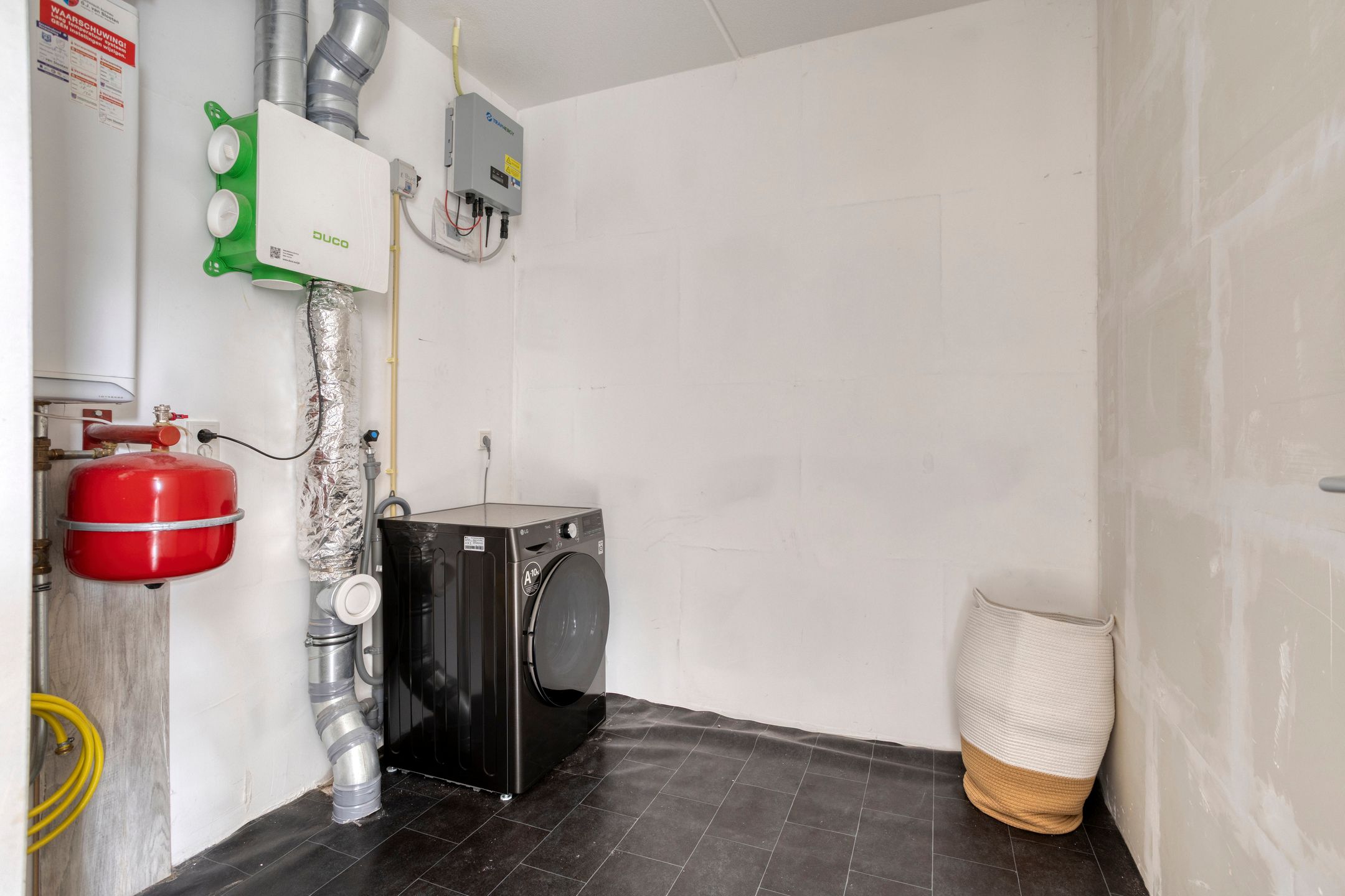 Foto 21 van Saparua 77