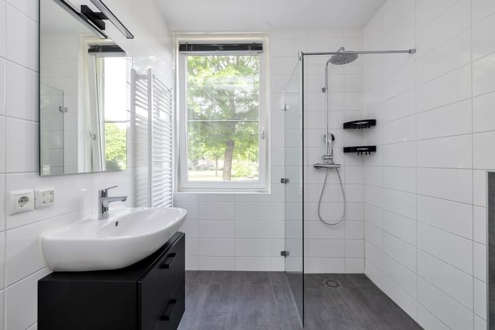 Foto 23 van Den Heuvel 48