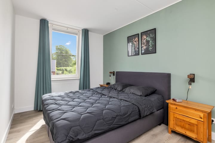 Foto 29 van Den Heuvel 48