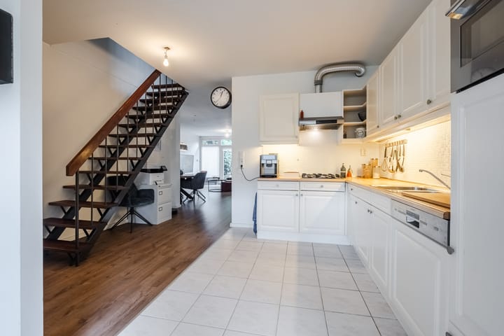 Foto 11 van Adelaartlaan 186