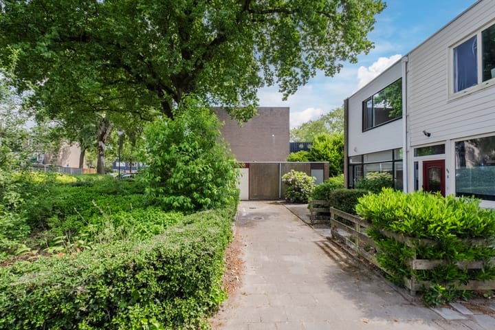 Foto 31 van Adelaartlaan 186