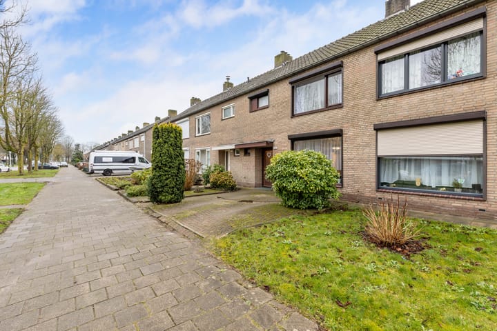 Photo 27 of Johannes Vermeerlaan 110