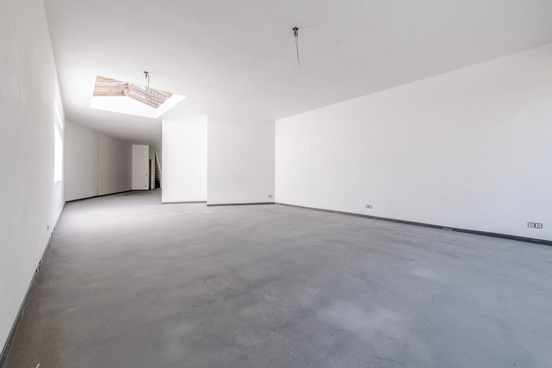 Photo 9 of van Oosthuyselaan 79-B