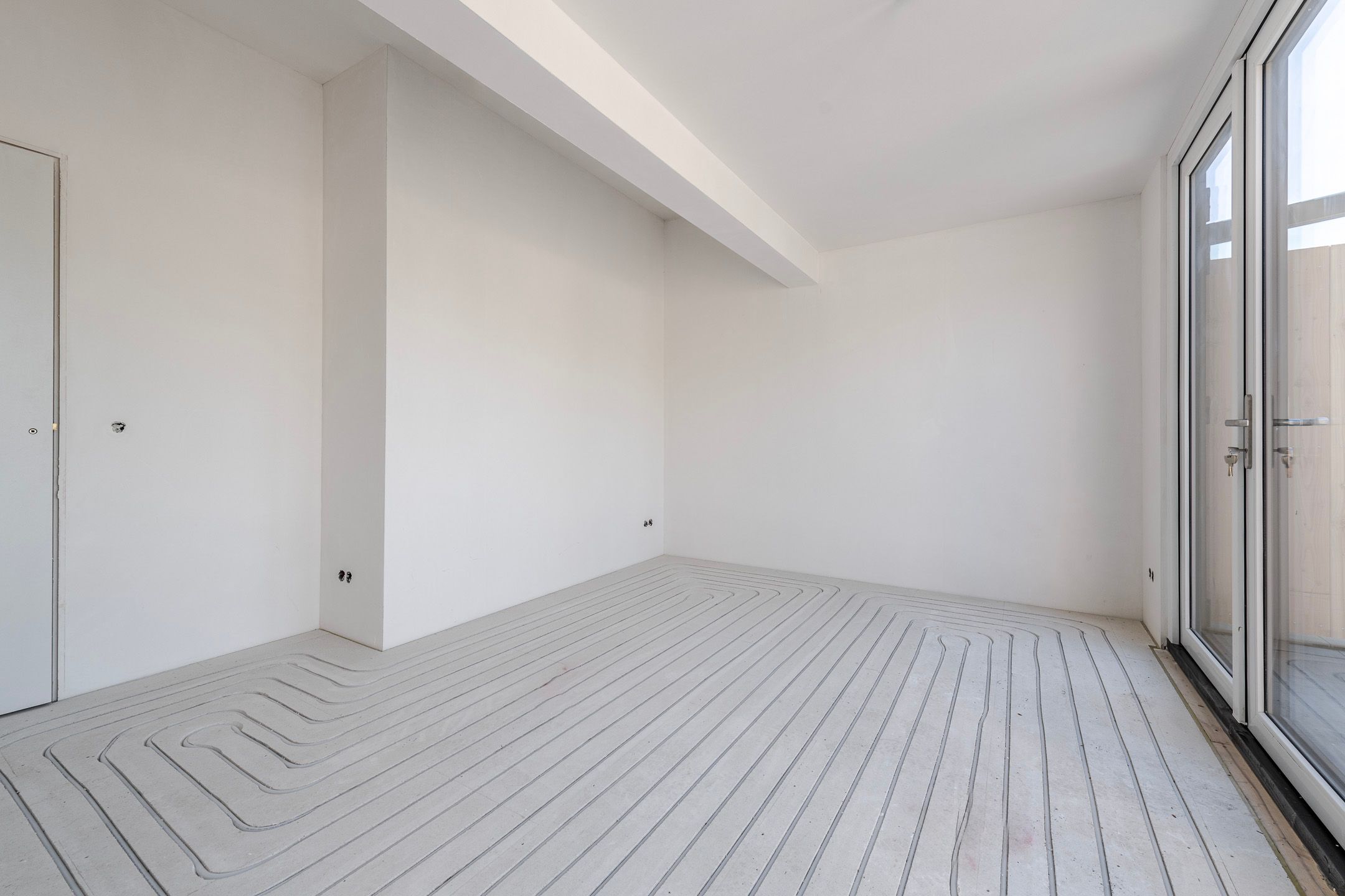 Photo 15 of van Oosthuyselaan 79-B