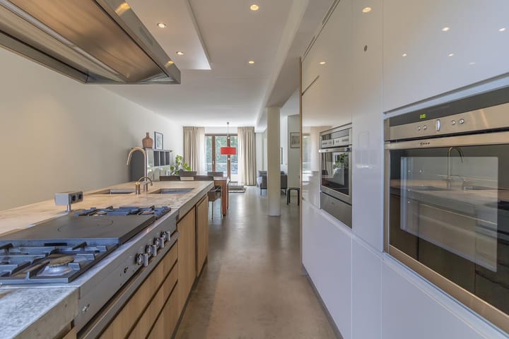 Photo 4 of Dorpsstraat 106-D