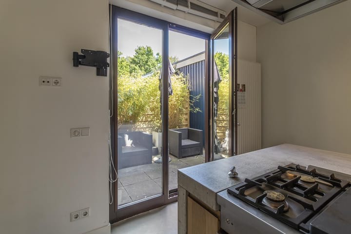 Photo 5 of Dorpsstraat 106-D