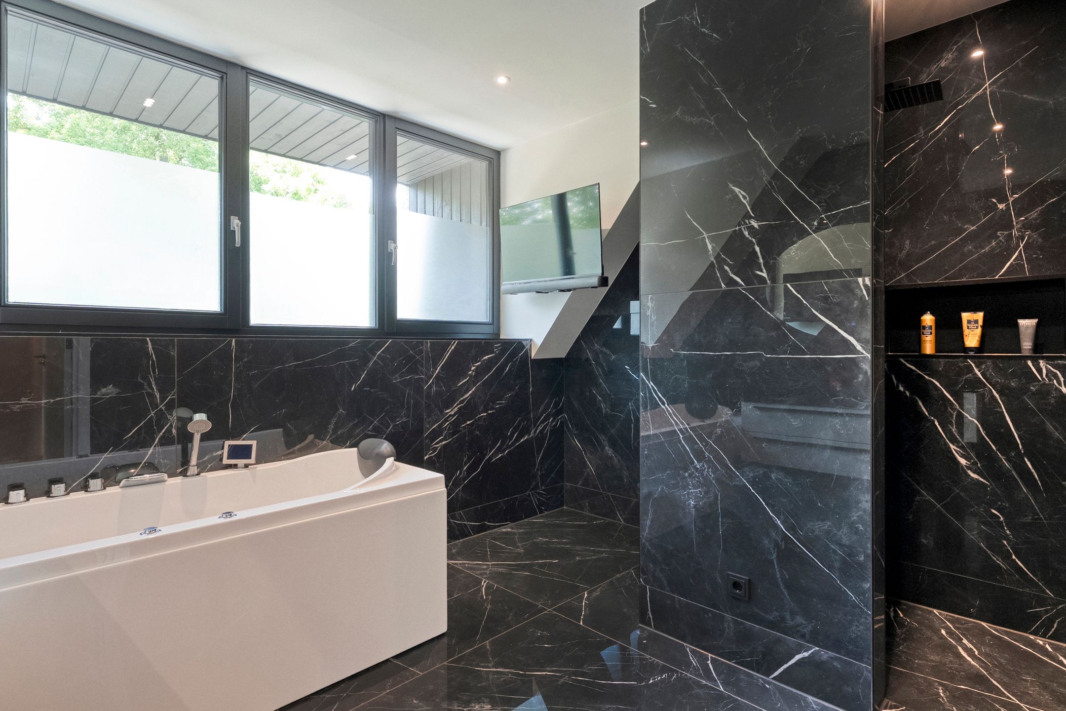 Photo 42 of Ir. C.A. Kloosterhuisstraat 49-C