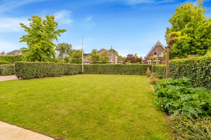 Photo 81 of Dusseldorperweg 119