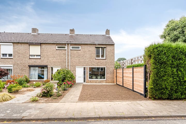 Foto 2 van Vleeshouwersdreef 4