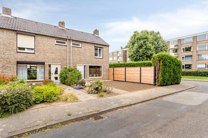 Foto 1 van Vleeshouwersdreef 4