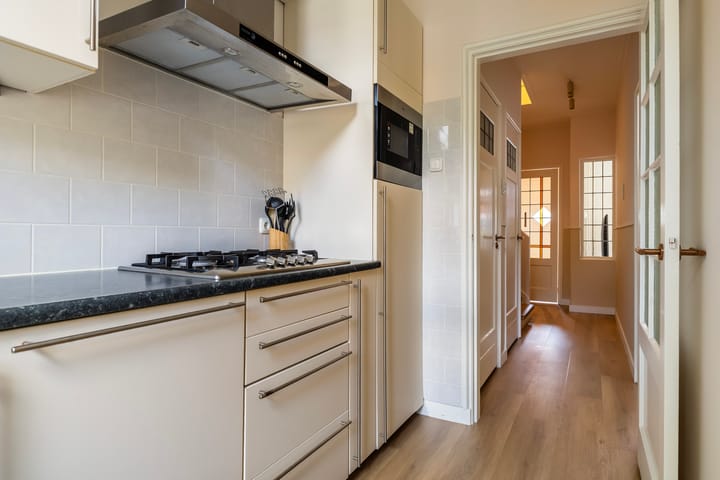 Foto 19 van Frederik Ruyschstraat 20