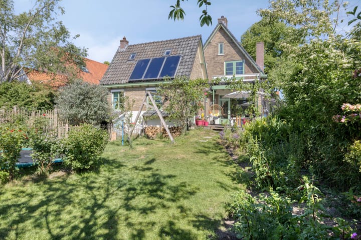 Foto 2 van IJsbaanstraat 8