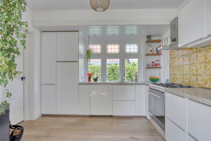 Foto 4 van IJsbaanstraat 8