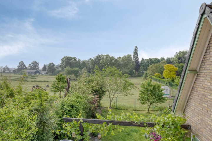 Foto 28 van IJsbaanstraat 8