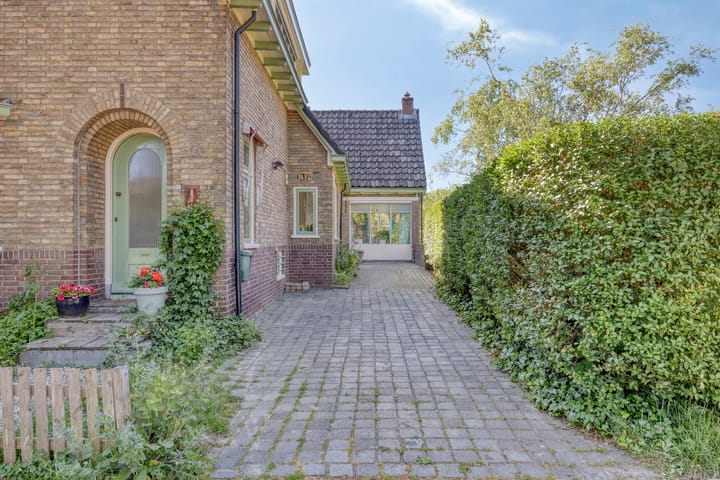 Foto 42 van IJsbaanstraat 8