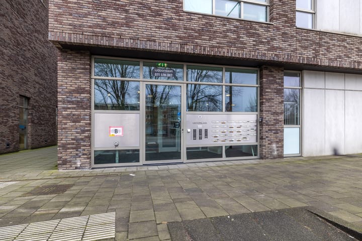 Foto 7 van IJdoornlaan 827