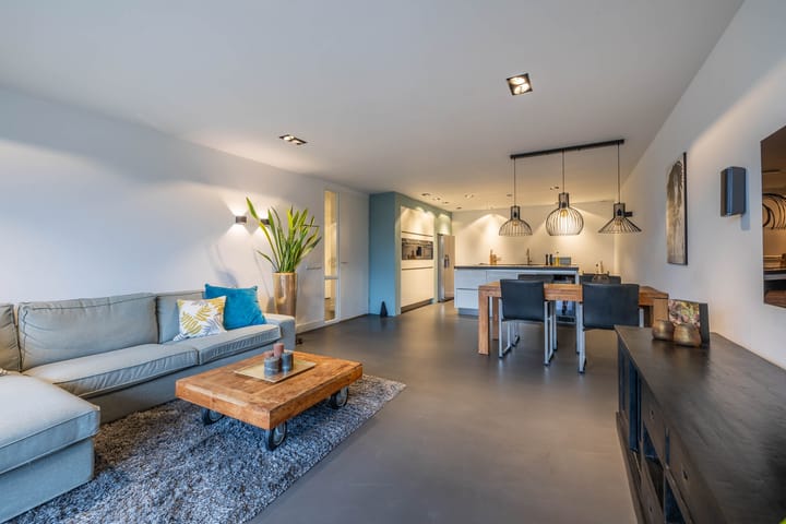 Foto 14 van IJdoornlaan 827