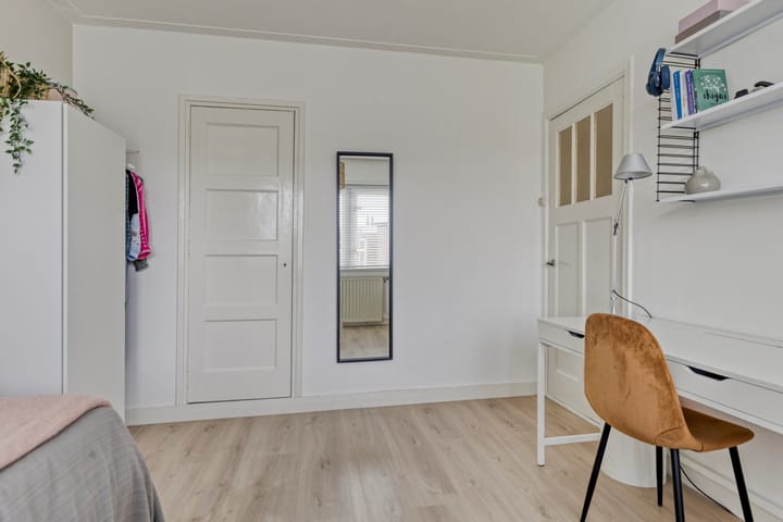 Foto 22 van Merelstraat 90