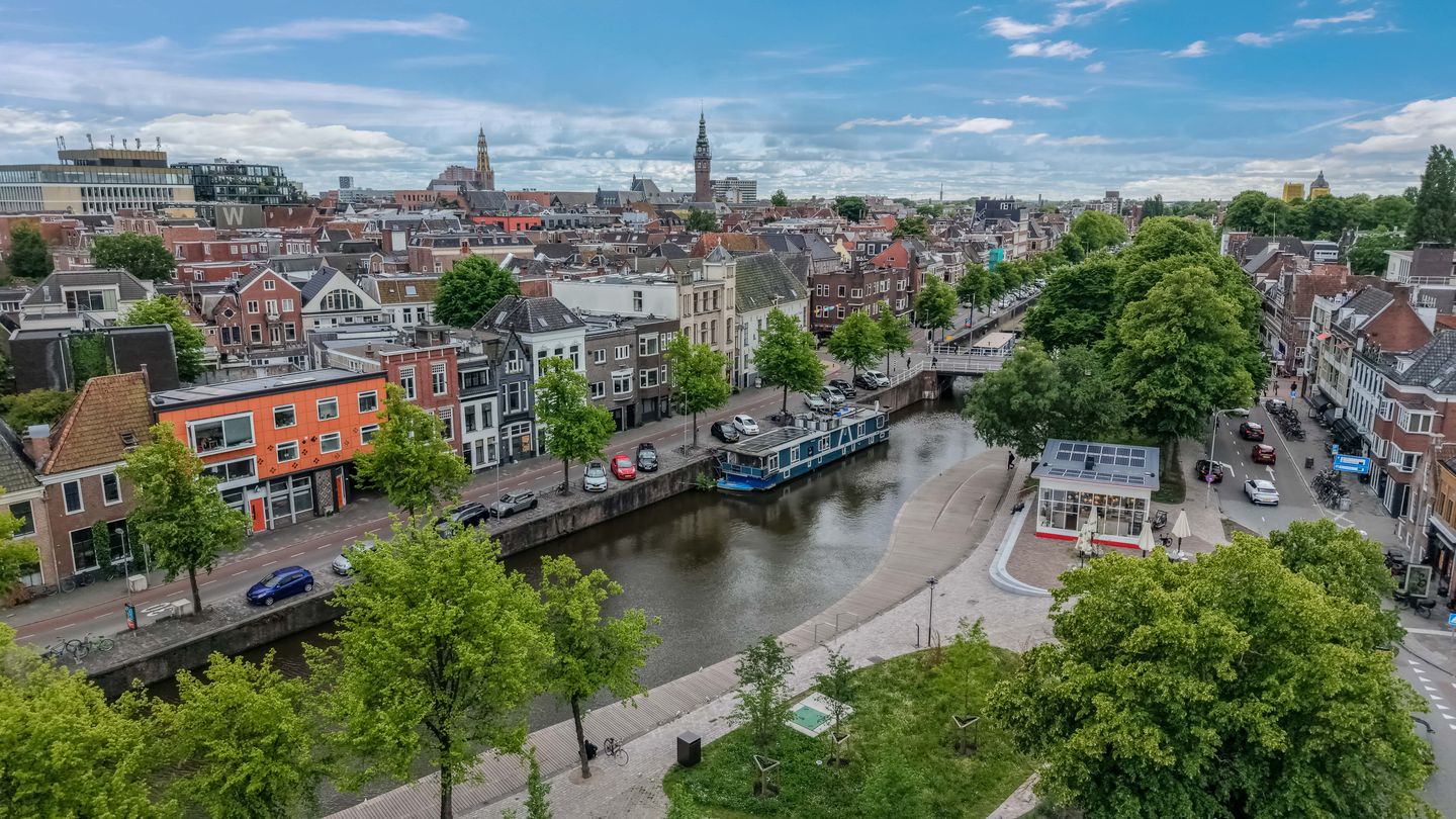 Photo 49 of Turfsingel 7-A