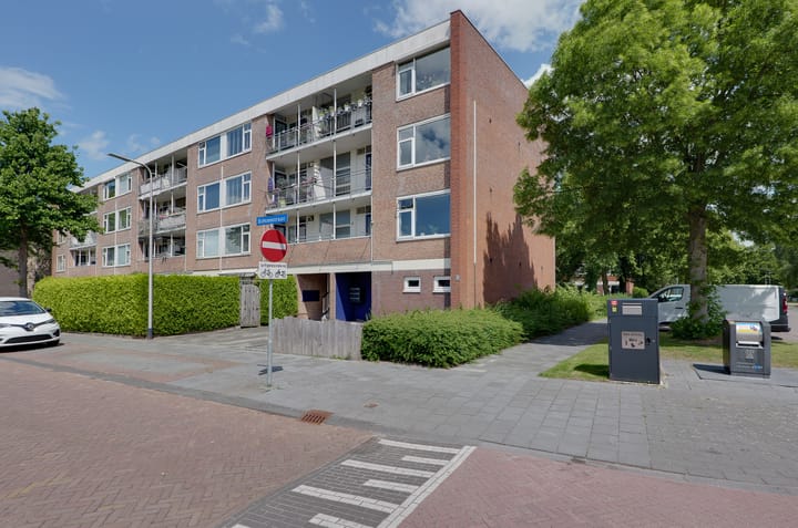 Foto 3 van Echtenstraat 2