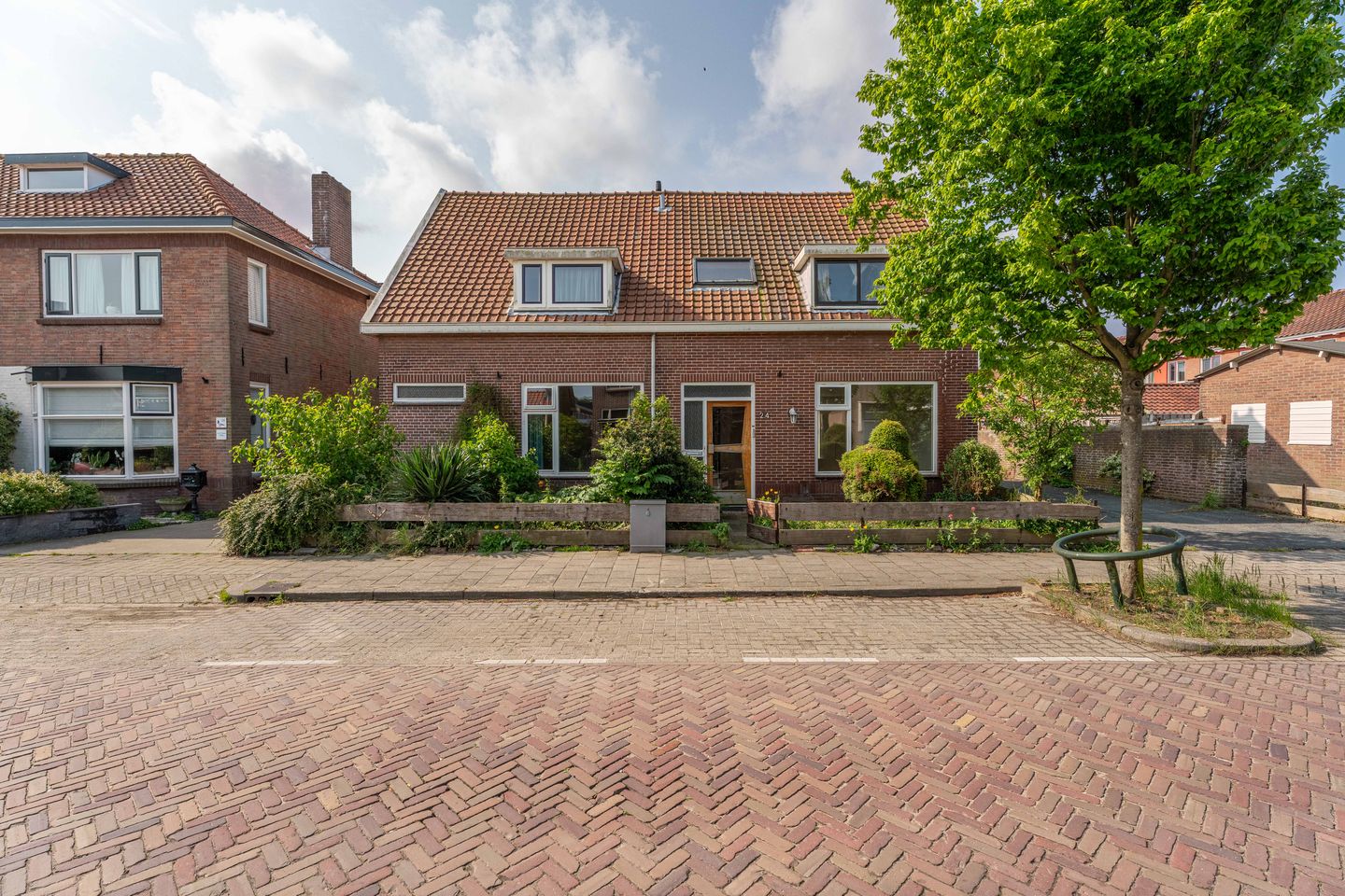 Photo 34 of Burgemeester Meijboomstraat 24