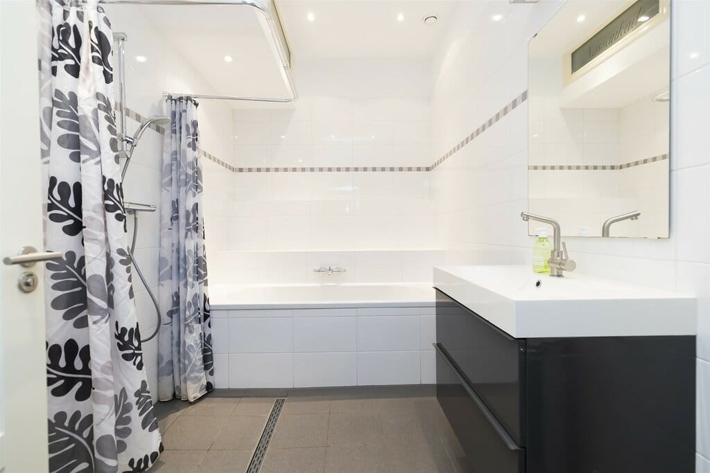 Foto 19 van Nassaukade 24-H