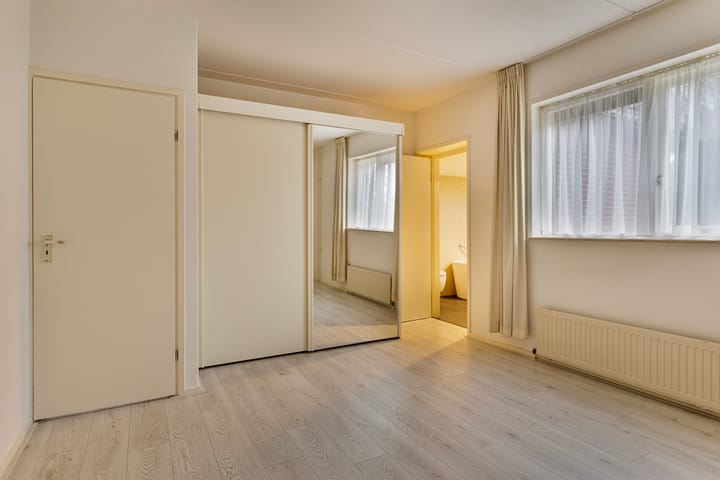 Foto 17 van Oksewei 84