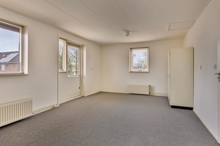 Foto 25 van Oksewei 84