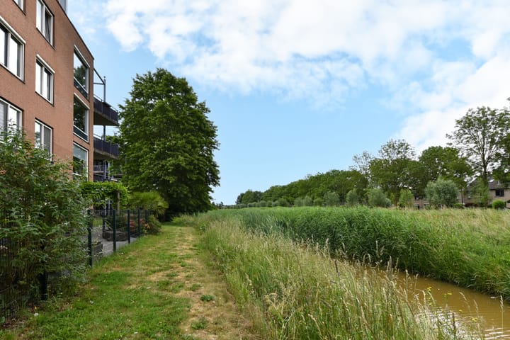 Foto 31 van Wagenmaker 145