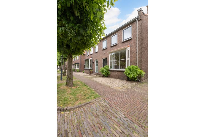 Foto 36 van Voorstraat 47