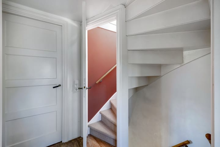 Photo 20 of Kortenaerstraat 10