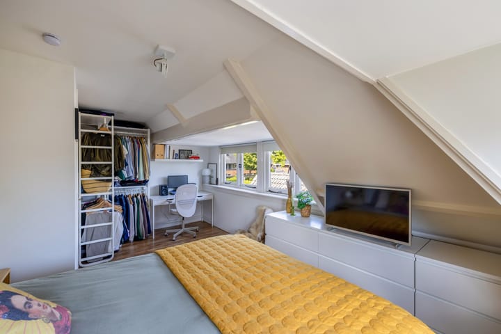 Photo 22 of Kortenaerstraat 10