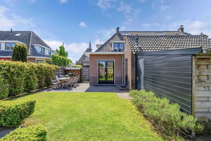 Photo 36 of Kortenaerstraat 10