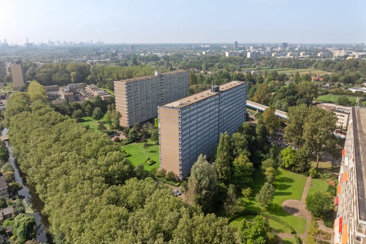 Foto 34 van Frederik van Eedenplaats 3