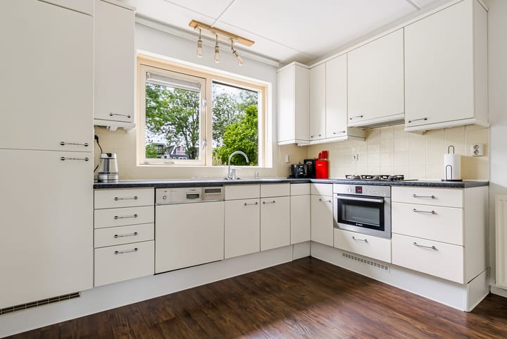 Foto 8 van Beukenhof 94