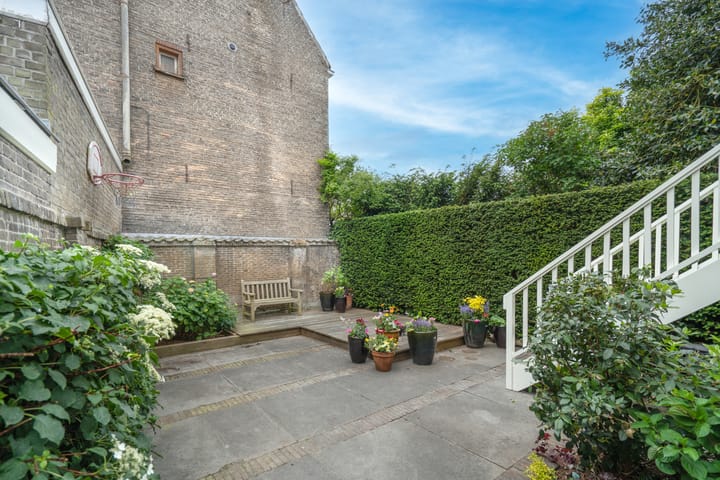 Photo 26 of Spoorsingel 46