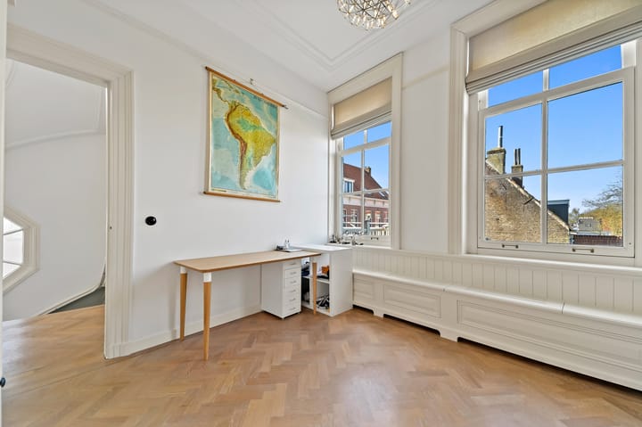 Photo 50 of Spoorsingel 46