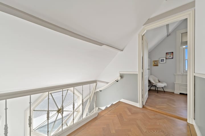 Photo 65 of Spoorsingel 46