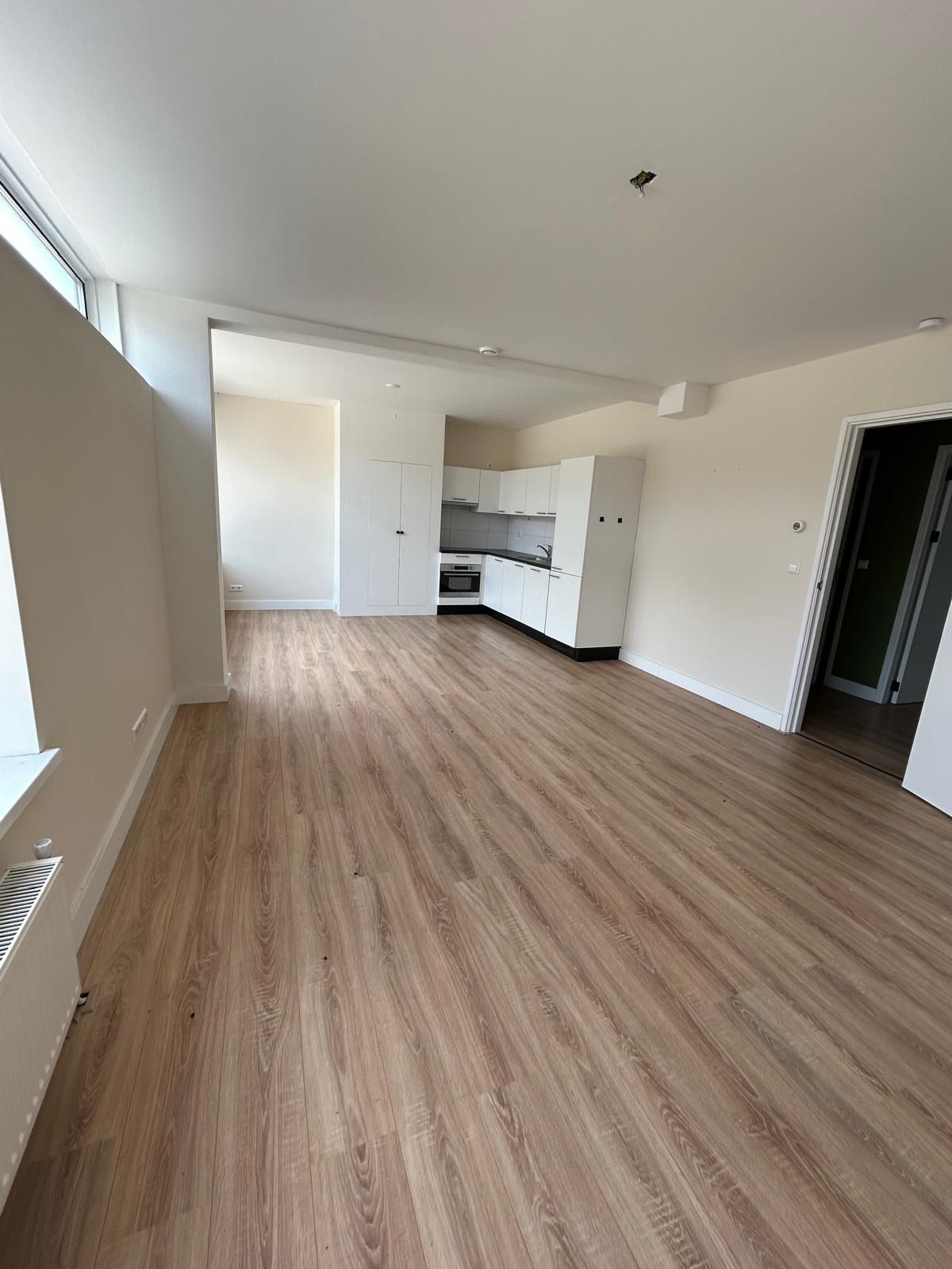 Foto 4 van Pleinweg 8-B