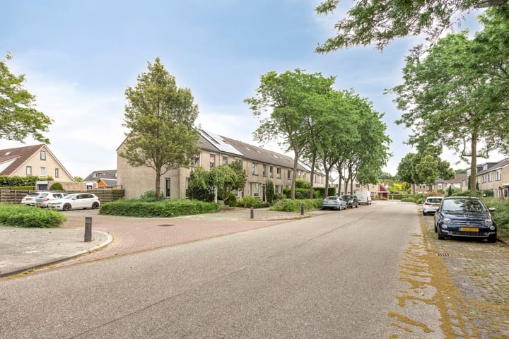 Foto 28 van Dr. W.M. Verhaarlaan 123