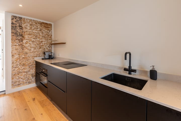 Foto 15 van Delftsestraatweg 154